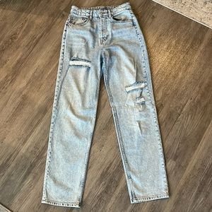 H&M high rise straight leg Jean light wash size 4